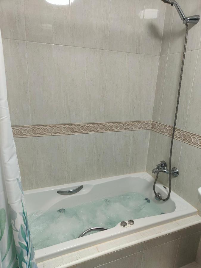 Ferienwohnung El Cielo De Fomento Gijón Exterior foto
