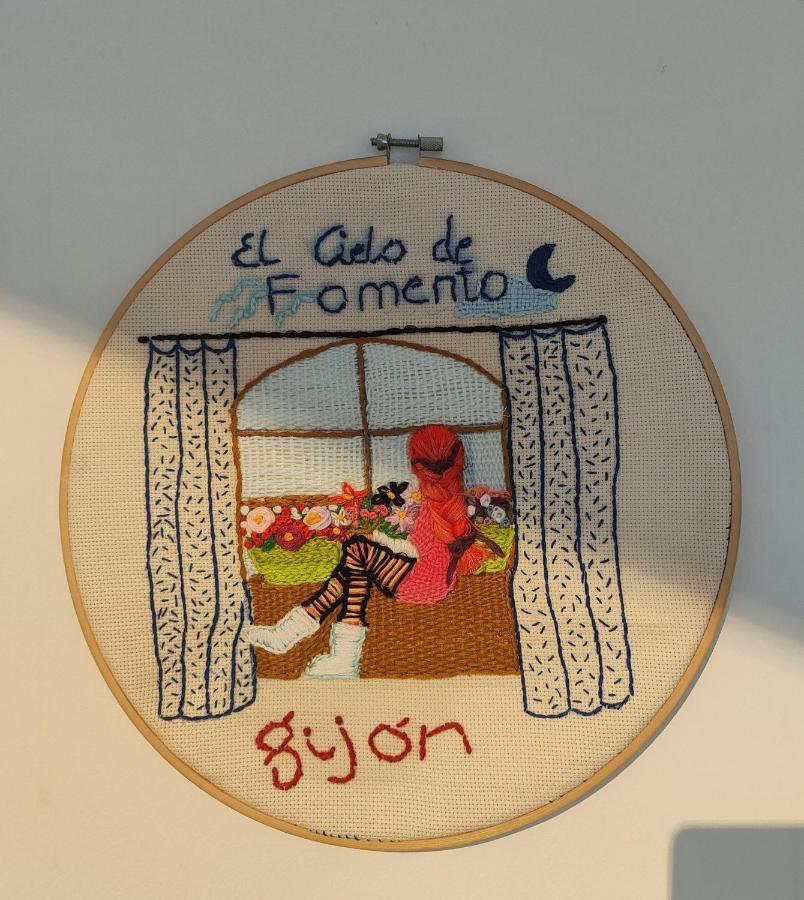 Ferienwohnung El Cielo De Fomento Gijón Exterior foto